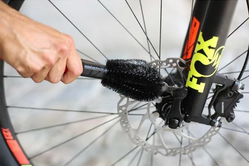 Brosse Zefal ZB Twist - Nettoyage Pédalier/Rayons/Freins à Disque 4 Brosse Zefal ZB Twist - Nettoyage Pédalier/Rayons/Freins à Disque – Image 2
